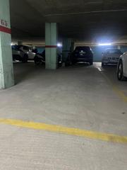 Aparcament cotxe  Europa. En venta plaza de parking espaciosa en via europa!