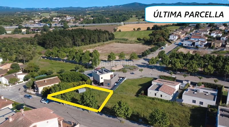 Foto b369f586-3cb2-4a4e-9b4d-ce3d6621cf3b. Terrain résidentiel dans carrer llevant 32 dans Maçanet de la Selva poble Maçanet de la Selva