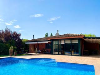 Casa a Navata. Villa espaciosa y luminosa