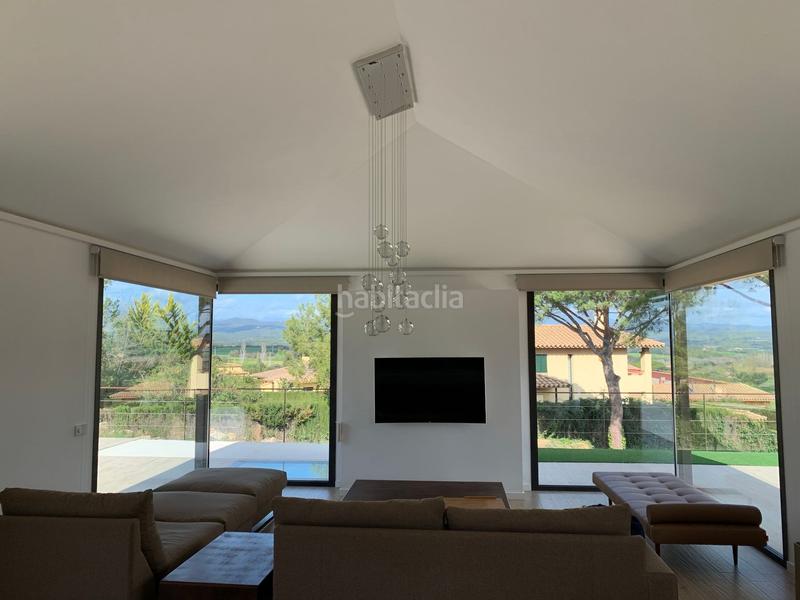 Foto 37db45e3-e3fc-4917-9de6-83a0ee697a33. Haus mit heizung in Navata