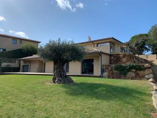 Casa a Navata. Espectacular villa moderna