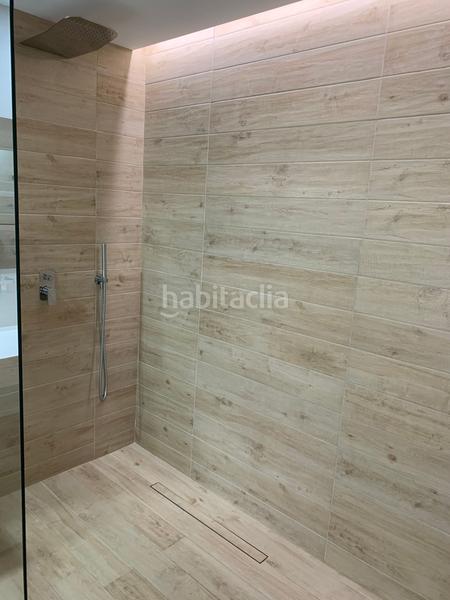 Foto a836fffa-1c6a-40d9-86d2-846ff1f8e72e. Haus mit heizung in Navata