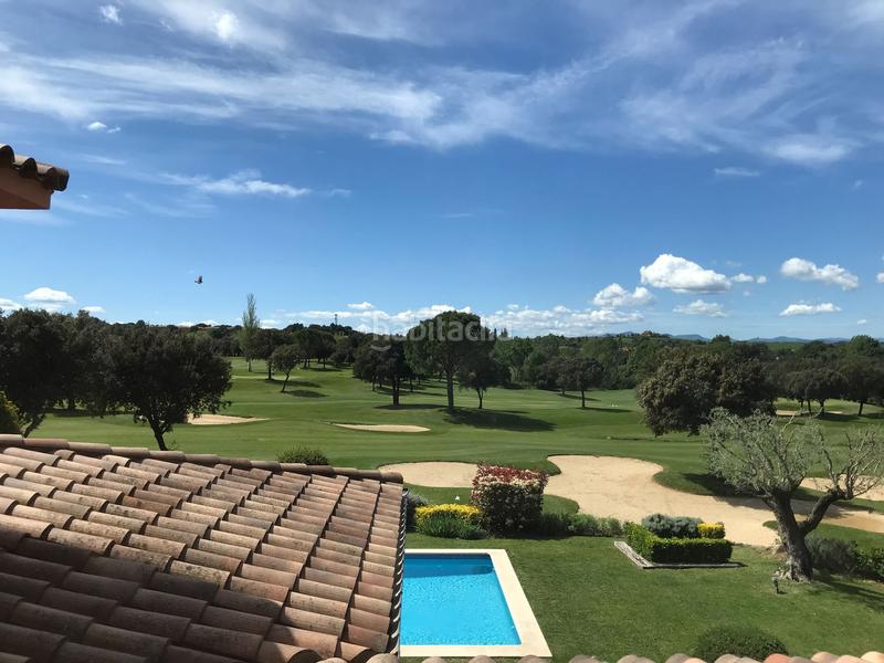 Foto b2ac5d50-1576-466c-b69b-0436245dd486. Haus mit heizung in Navata