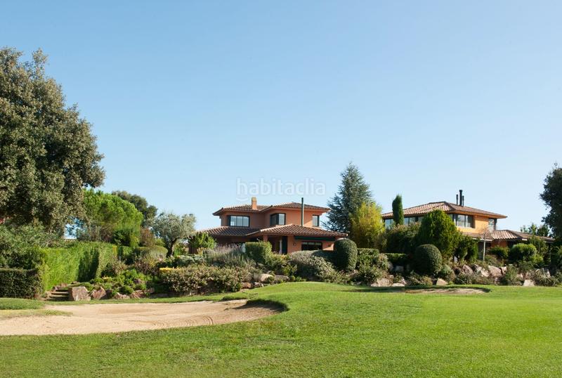 Foto fd48d25f-46ba-44d2-bd0b-3bc7a067ce80. Terreno residencial parcelas golf residence en Navata