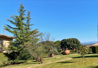 Residential Plot in Navata. Parcela en primera linea del campo de golf