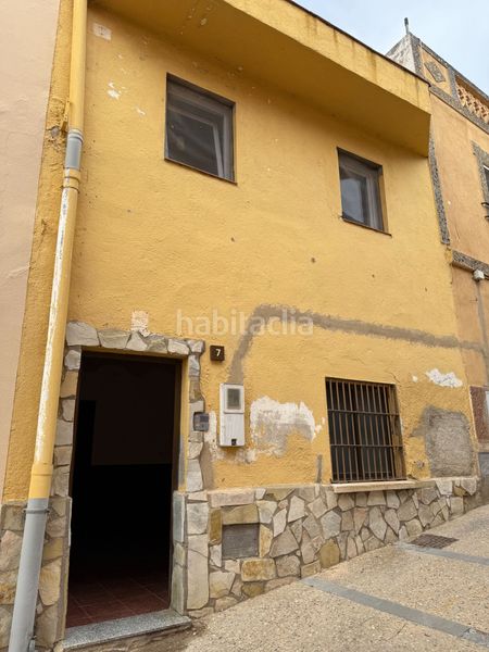 Foto 532b91b4-f39b-49a9-8ceb-f8a165e6fd45. Masia amb calefacció a Far d´Empordà (El)