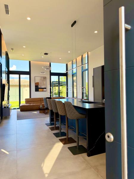 Foto 9aec9c4b-54bd-4b94-a222-cc361e767bca. Haus mit heizung pool in Navata