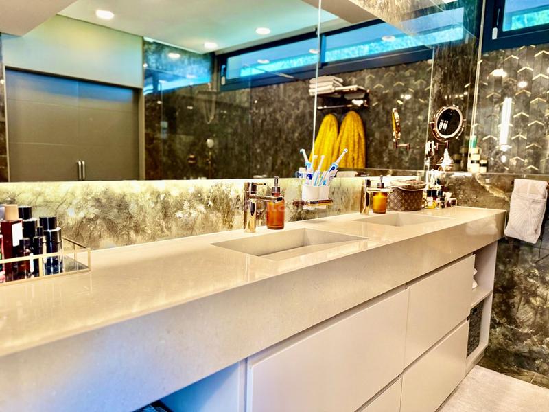 Foto f6ae86d5-9118-470b-bb24-4633eb9c8b72. Haus mit heizung pool in Navata