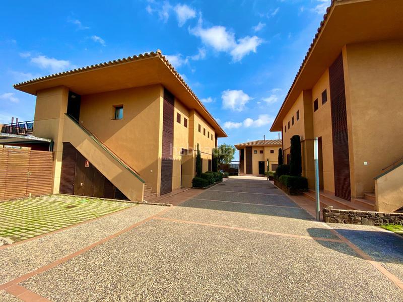 Foto e4012f2d-80e3-41a8-851b-b1adcf653b46. Apartment with heating pool in Navata
