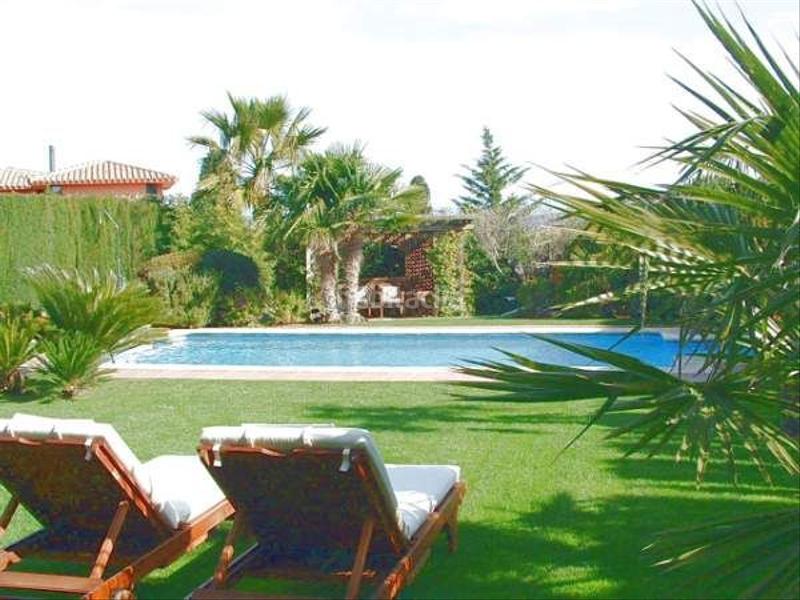 Foto 26ca214c-f3b8-4512-abfa-abd699d62c23. Maison jumelée avec chauffage piscine dans Navata