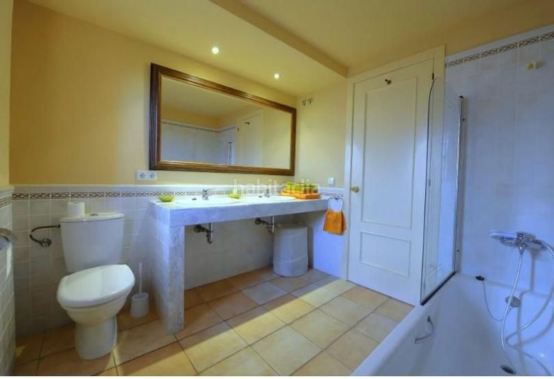 Foto ef768588-6097-443a-a806-d553a7b24641. Duplex with heating pool in Navata