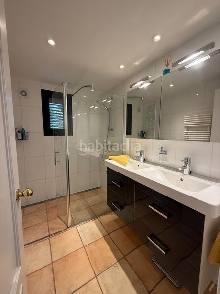 Foto 0086dd4f-9460-4a66-b910-5d16e2d123f0. Casa amb calefacció a Navata
