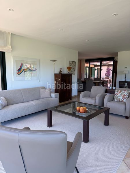 Foto e2e099af-613d-45d2-badf-5e2f99d124a7. Casa amb calefacció a Navata