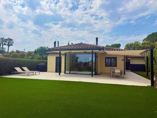 Casa  Dels til.lers. Exclusividad, diseño y confort con espectaculares vistas a los p