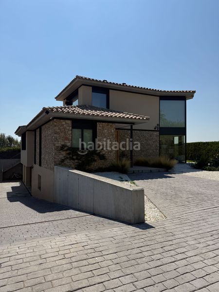 Foto 220ce40a-babf-4a44-a2fb-5eb926c59cb0. Casa amb calefacció piscina a Navata