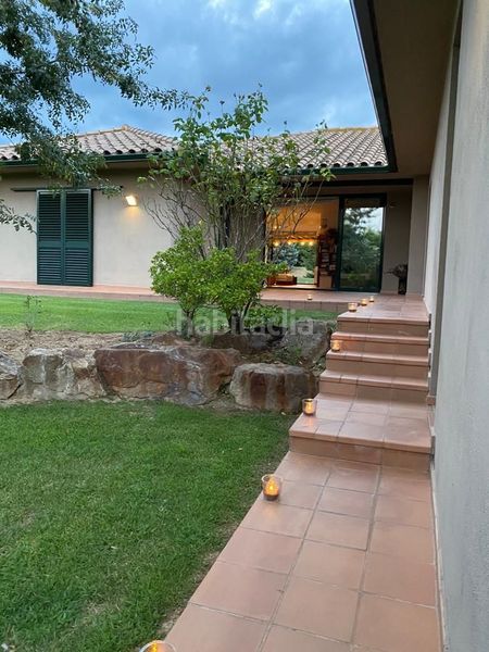Foto dd655142-84d8-4c56-bf83-23aa0cabddfe. Casa amb calefacció aparcament piscina a Navata
