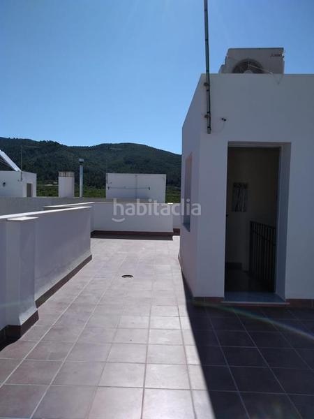 Foto c6994b67-8d9d-4b3a-b88e-44271a1d7171. Chalet avec cheminée chauffage parking dans Sierra Engarcerán