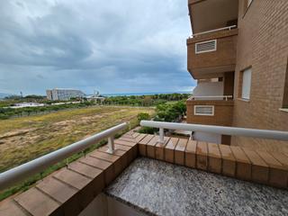 Apartament a Aguamarina. Edificio jardines del mar i