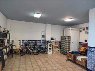 Local Comercial en Plaza Cruz Roja
