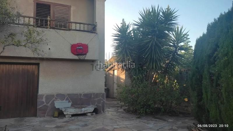 Foto 7a16a9a8-9b49-4a37-bea2-c4b742730f17. Chalet avec cheminée parking piscine dans Madrigal Villarreal / Vila - real
