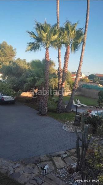 Foto efd9a82f-9738-4bcd-b626-b6ff3b4372f9. Chalet avec cheminée parking piscine dans Madrigal Villarreal / Vila - real
