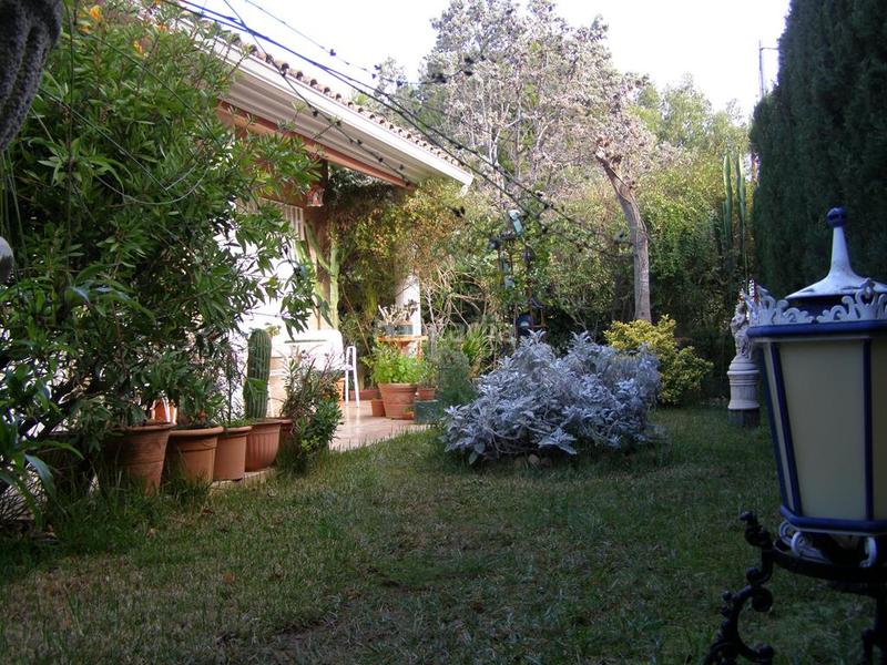 Foto 9e114f0b-19ca-4c4b-885a-04230c46b517. Xalet amb xemeneia aparcament a Torreón-La Almadraba Benicasim / Benicàssim