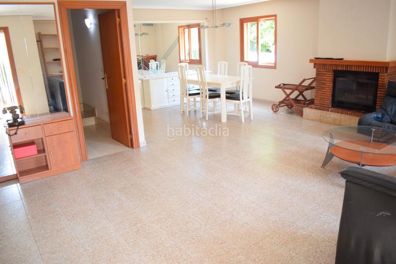 Foto 338edacb-54a4-4816-ac06-9208516d33e7. Casa adossada amb aparcament piscina a Heliópolis Benicasim / Benicàssim