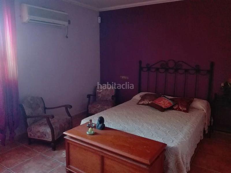 Foto ff2375be-a836-4cdd-92ba-69993490cb75. Xalet amb xemeneia aparcament piscina a Avenida Alemania-Italia Villarreal / Vila - real