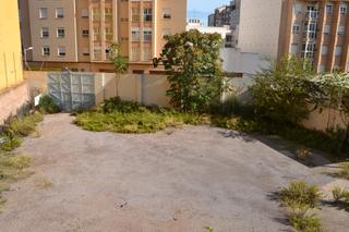 Terreno residencial  Avinguda de valència. Parcela en venta en avenida valencia