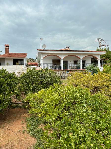 Foto 070813fb-ff2b-4225-9fe2-f5ce72b5c9d3. Chalet avec cheminée chauffage parking piscine dans Onda