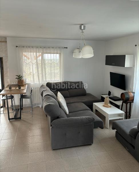 Foto 0d231af9-78fc-4938-b399-6d57f7f9becf. Chalet avec cheminée chauffage parking piscine dans Onda