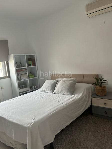 Foto 2b378af0-297e-40c8-a810-9d18b4d8c1a5. Chalet avec cheminée chauffage parking piscine dans Onda