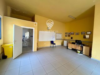 Business premise en San Sebasti�n de la Gomera. Local comercial convertible en vivienda