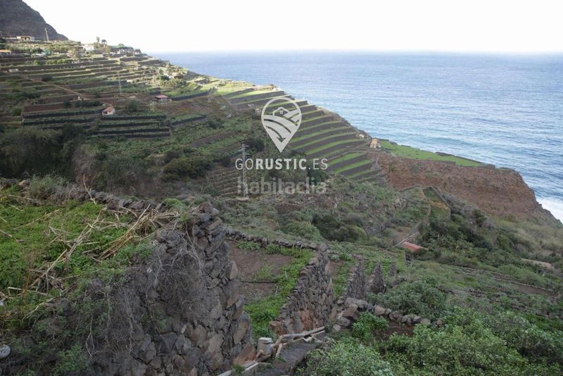 Foto c40e9674-ea64-4592-9786-699924656285. Terreny residencial a Agulo