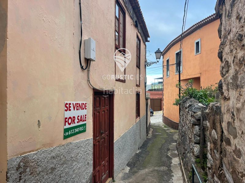 Foto 590d0cad-5037-4a7a-a12e-0a49f9b1bea9. Casa adossada a Agulo