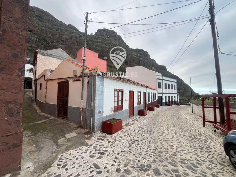 Foto b3525ad5-7861-4764-8679-9aa93099f741. Casa adossada a Agulo