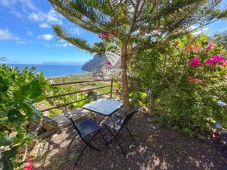 Chalet à General de hermigua, la castellana 90. Vivienda en planta baja, con jardín y vistas al mar