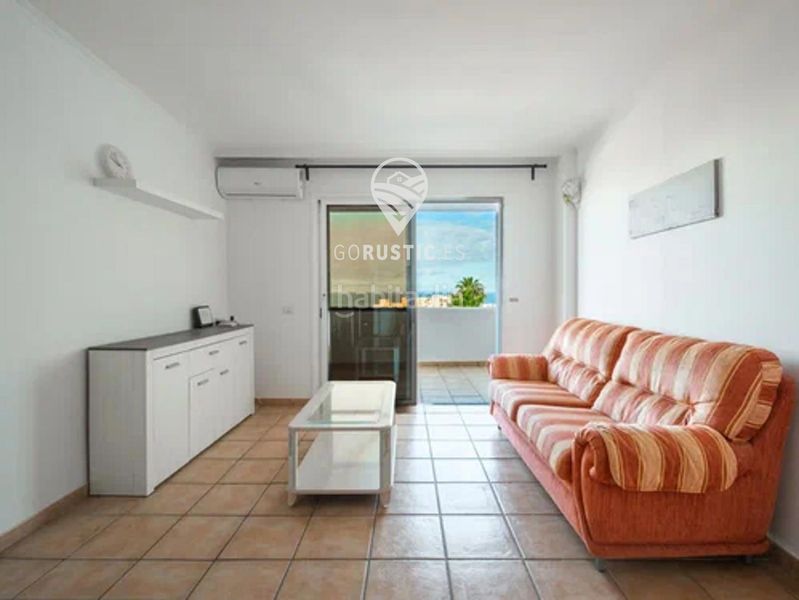 Foto cf902af5-ddbb-4b4c-8fe2-af4d712be5f1. Apartament amb piscina a Casco Urbano Adeje
