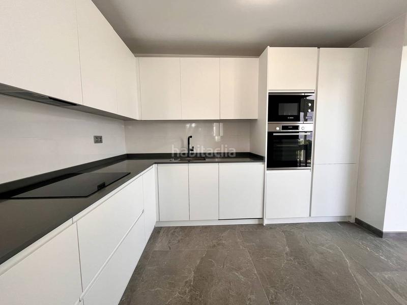 Foto 7dfe793a-9f9f-4ea0-ba91-a67a454aac00. Chalet with parking in Los Balcones-Los Altos Torrevieja