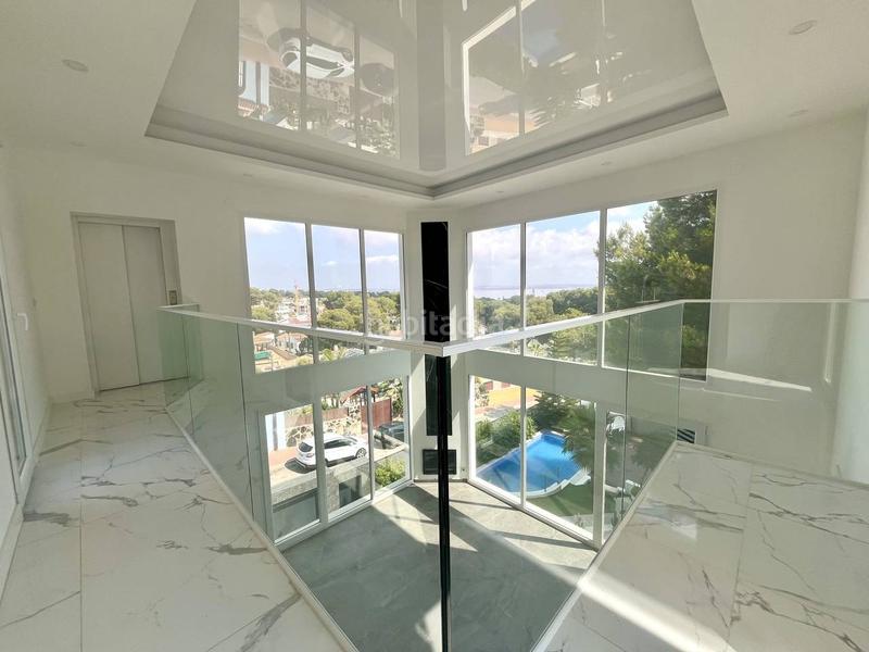 Foto cc6404b1-09c7-4d12-885e-3451417dd2c8. Chalet with parking in Los Balcones-Los Altos Torrevieja