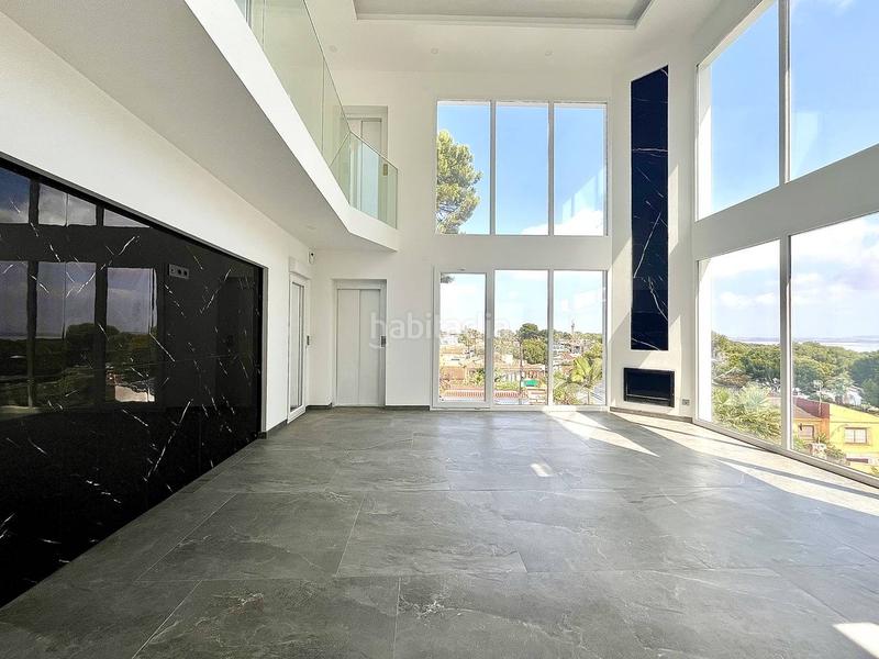 Foto a7e9708c-9c38-4dd7-a241-12fe9bb5479b. Chalet avec parking dans Los Balcones-Los Altos Torrevieja