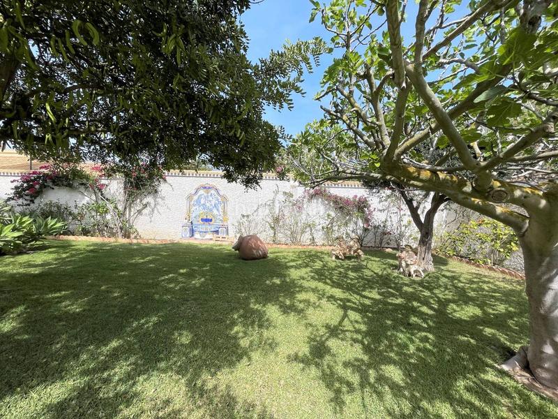 Foto 4764ed9a-070c-4ee7-8fae-fcce557a271d. Chalet mit parking pool in Cabo Roig Orihuela