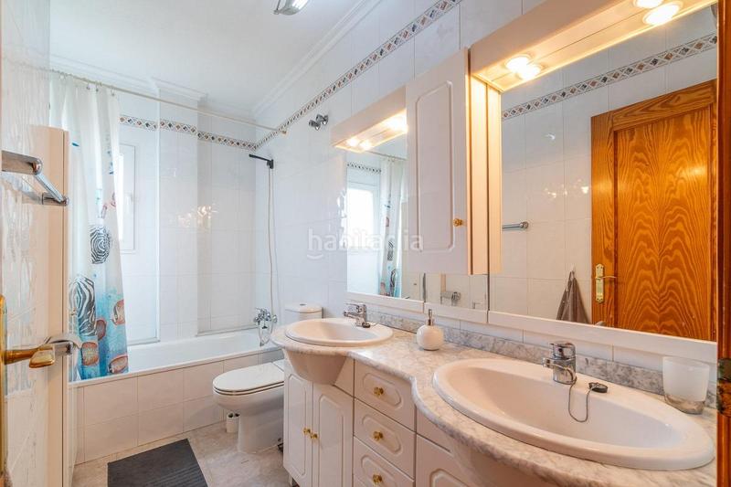 Foto 301cec99-68f2-4dc6-be38-4275402a37bc. Àtic a calle de nicolás bussi a Playa Flamenca Orihuela