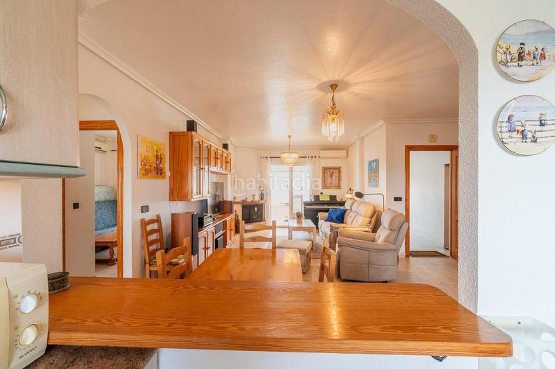 Foto 6579c210-a63a-4721-b690-0a96501bcbe0. Àtic a calle de nicolás bussi a Playa Flamenca Orihuela