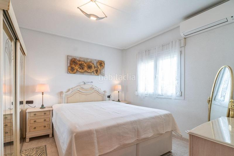 Foto 89ec87c4-6f29-48db-8bd2-d22d0e72b288. Ático en calle nicolas de bussi atico orientado al sur con 3 dormitorios y garaje doble en Playa Flamenca en Orihuela