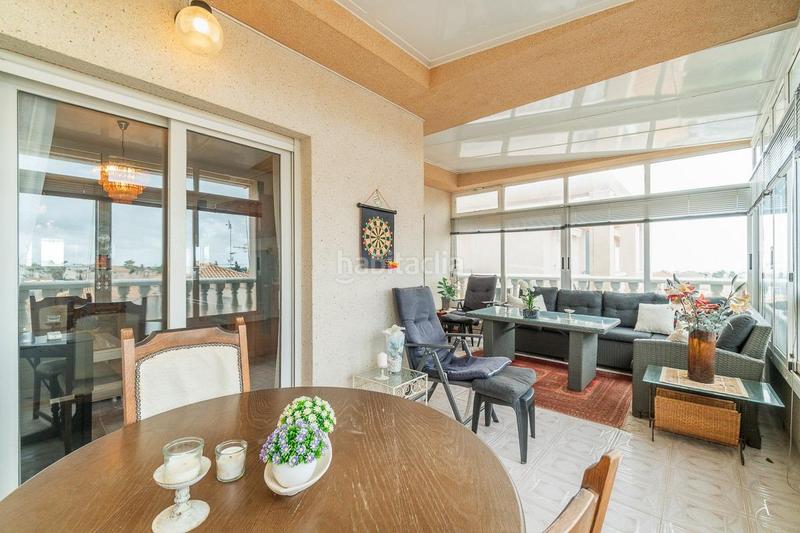 Foto a84db2fa-3590-4ef7-9d3f-43a86458cc33. Àtic a calle de nicolás bussi a Playa Flamenca Orihuela