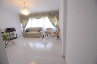 Piso  Calle apolo. Vive a pasos del mar en el corazón de torrevieja