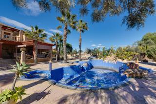 Chalet à Montesinos (Los). Finca rustica con chalet de lujo en los montesinos