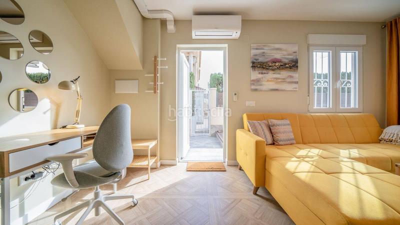 Foto b48f82b0-cb07-44c9-801e-60ff527de140. Zweistöckige wohnung mit pool in Aguas Nuevas Torrevieja