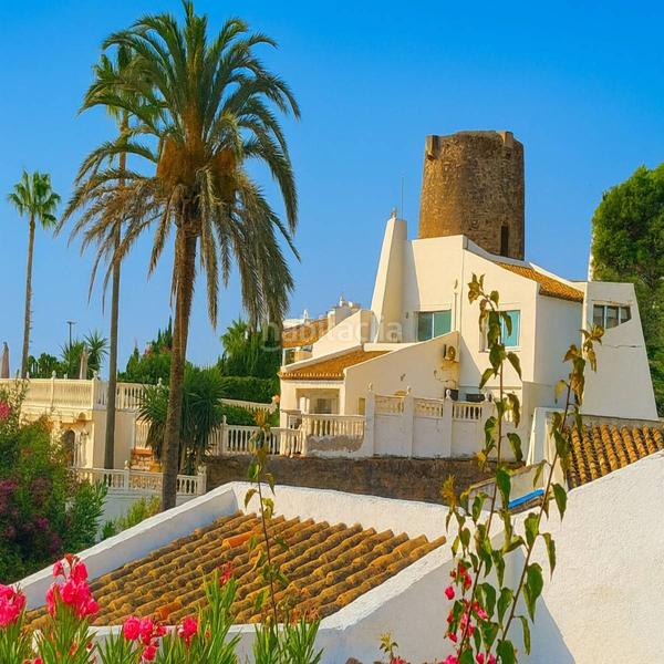 Foto 98ab1d8c-a6b0-4f97-a43f-1ca100d21507. Chalet in Huerta Nueva Estepona